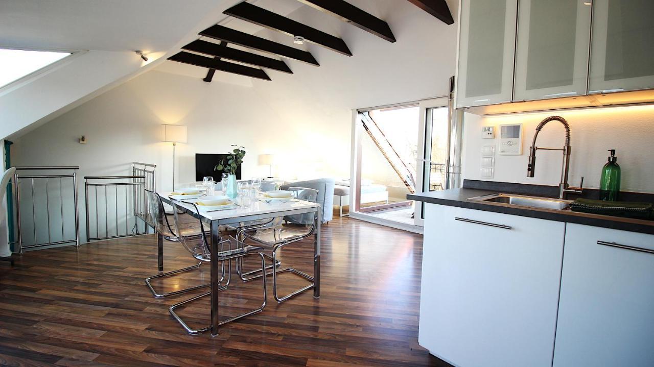 Idyllic Setting In Center - Bright & Modern Wurzburg Exterior photo